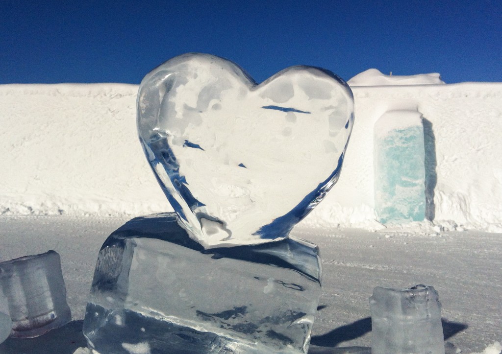 andere Leute machen auch Eisskulpturen