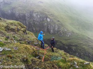 faroer mit familie rapelling