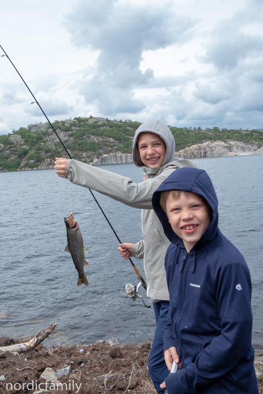 mit Kids in Eikerapen angeln