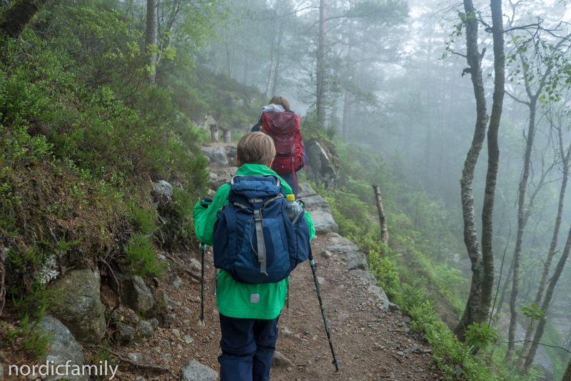 Preikestolen mit Kindern