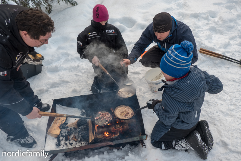 Lagerfeuer mit Adventure Åre
