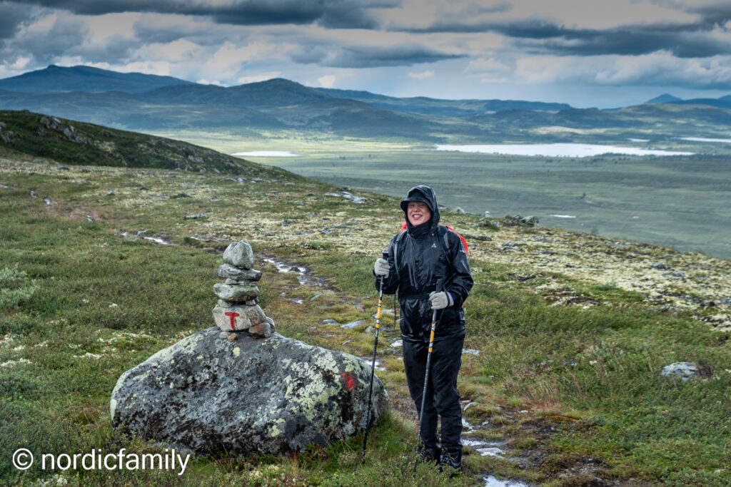 Dramatisches Wetter am Gipfel im Langsua Nationalpark