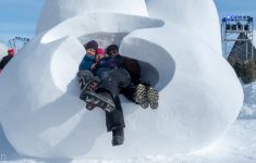 Snowcarving beim Festival du Voyageur in Winnipeg