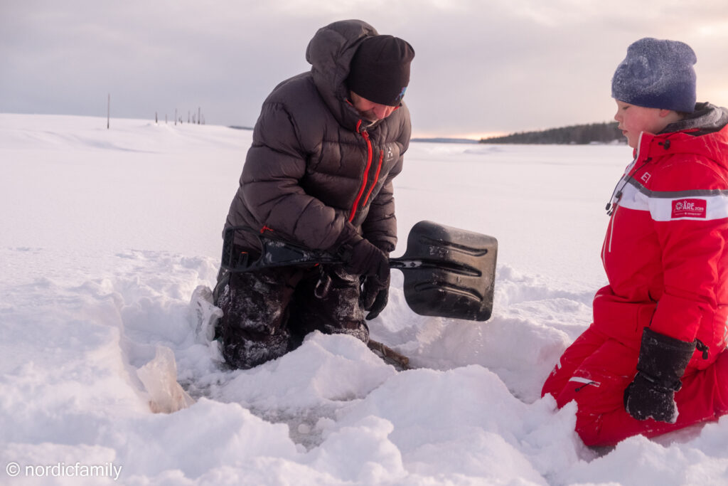 Eisangeln in Schweden - Überraschung