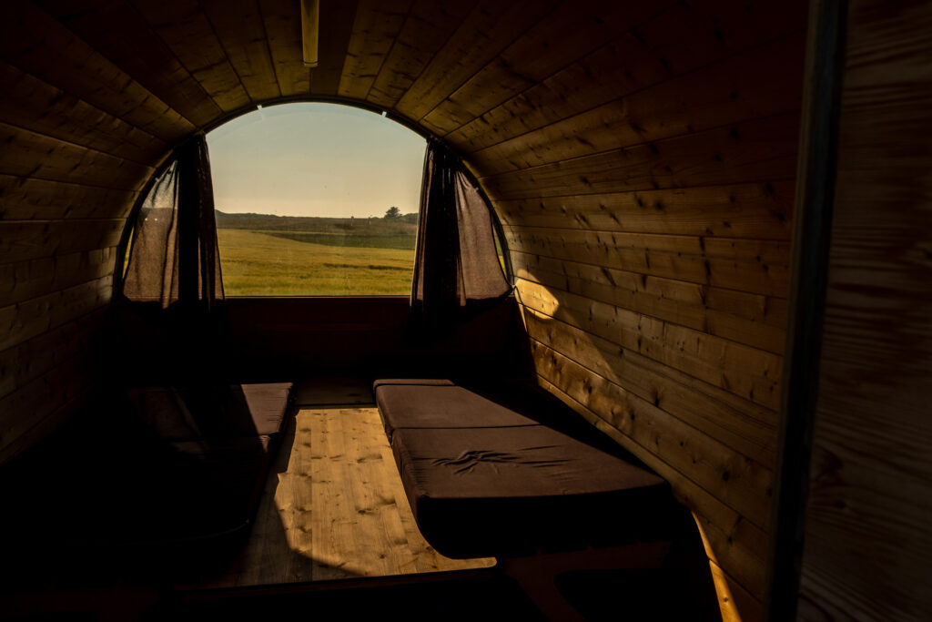 Nordsee Camino mit Teenagern Shelter innen