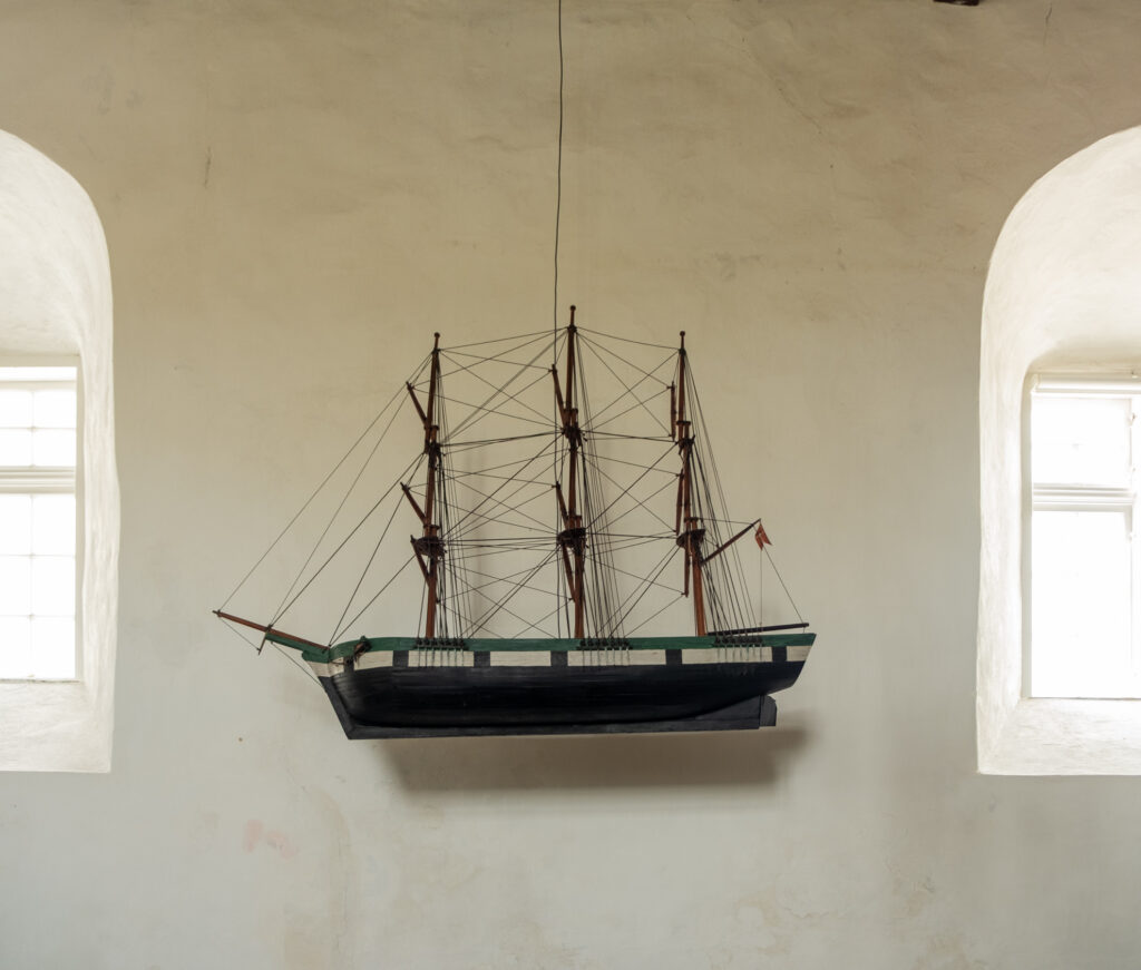 Nordsee Camino mit Teenagern Schiffsmodell